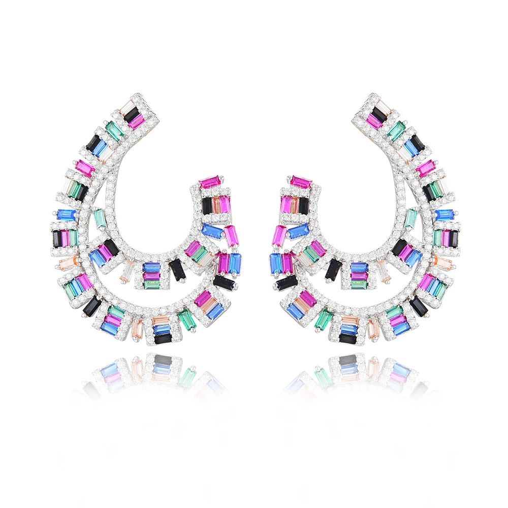 

SisCathy Elegant Charms Women Earrings Iregular Geometry Full Pave Cubic Zirconia Stud Statement Earrings Ear Party Accessories