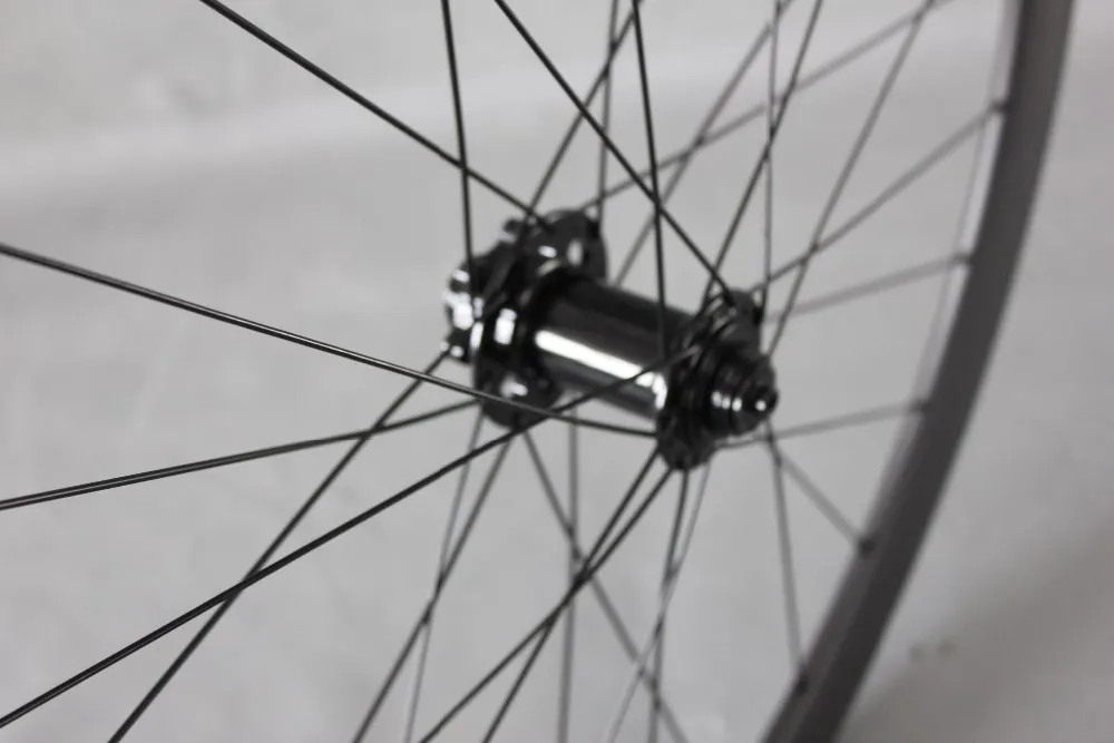 Perfect ICANBikes Cyclocross Bike/Mountain hard tail 700C Wheelset 38mm Clincher Carbon Road Wheels Disc Brake Bitex Hub 2