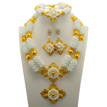 

Gorgeous White Crystal Beaded African Jewelry Necklace Set Gold Pendant Necklace Earrings Set for Brides Free shipping CNR68