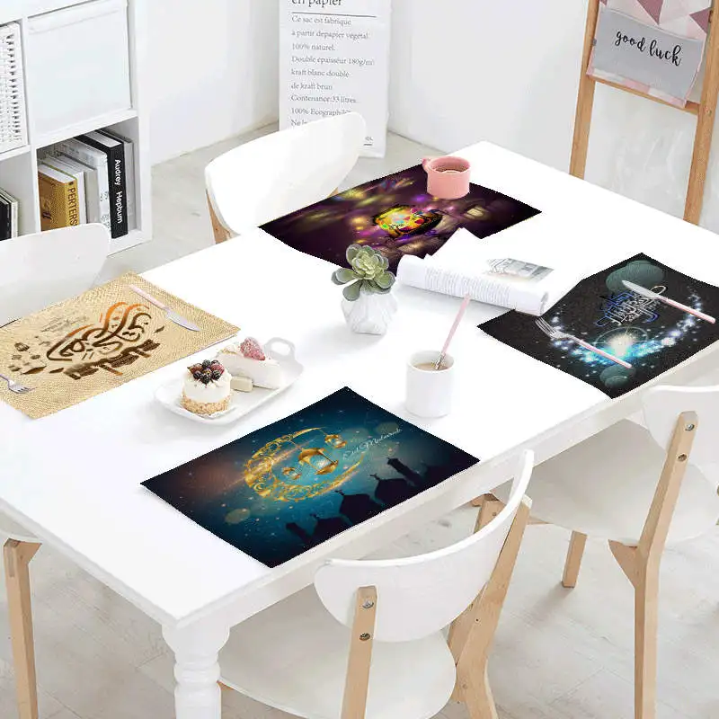 

2019 New Ramadan Tea Towel Plain Cover Castle Lantern Moon Cartoon Geometric Text Mubarak Linen Napkin 32X42Cm Linen Placemat