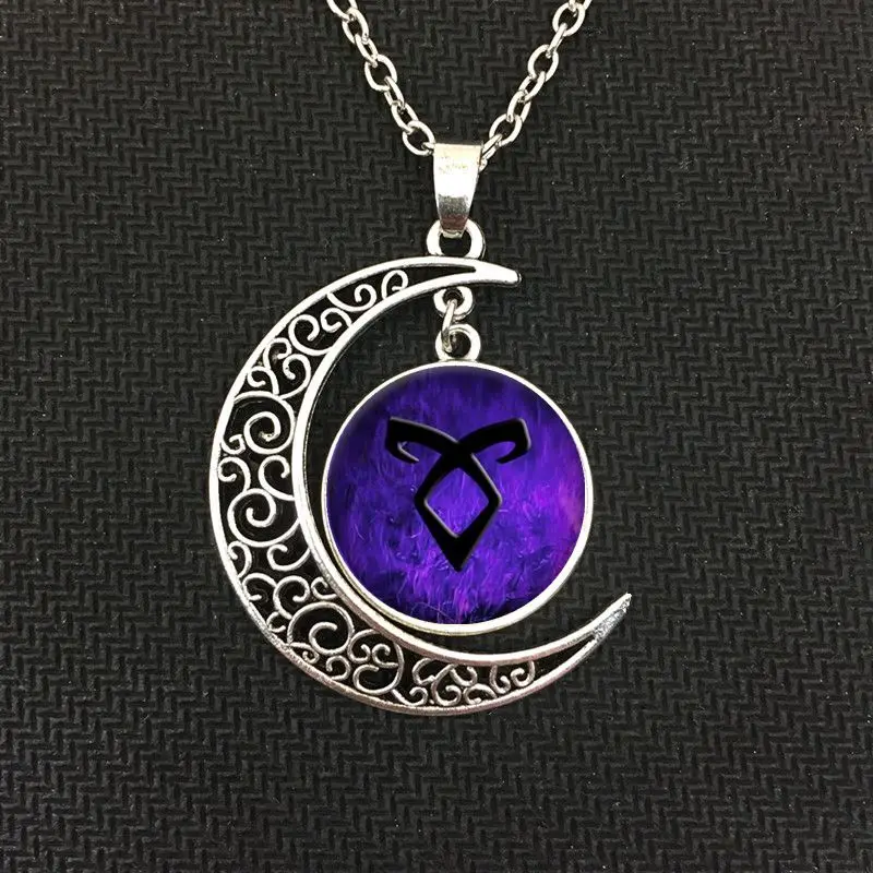 

2018 / fashion hot models charm Angel Rune Moon crystal concave round pendant necklace jewelry, men and women necklace.