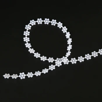 

5 Meters Snowflake Shape, Plastic, Sold in Each Rolls, Wedding/Party/Birthday Decorations AA7976