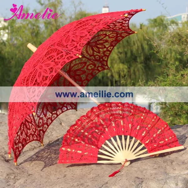 Кружевной веер и свадебный зонтик кружевной зонтик