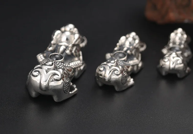 silver-pixiu-pendant001C