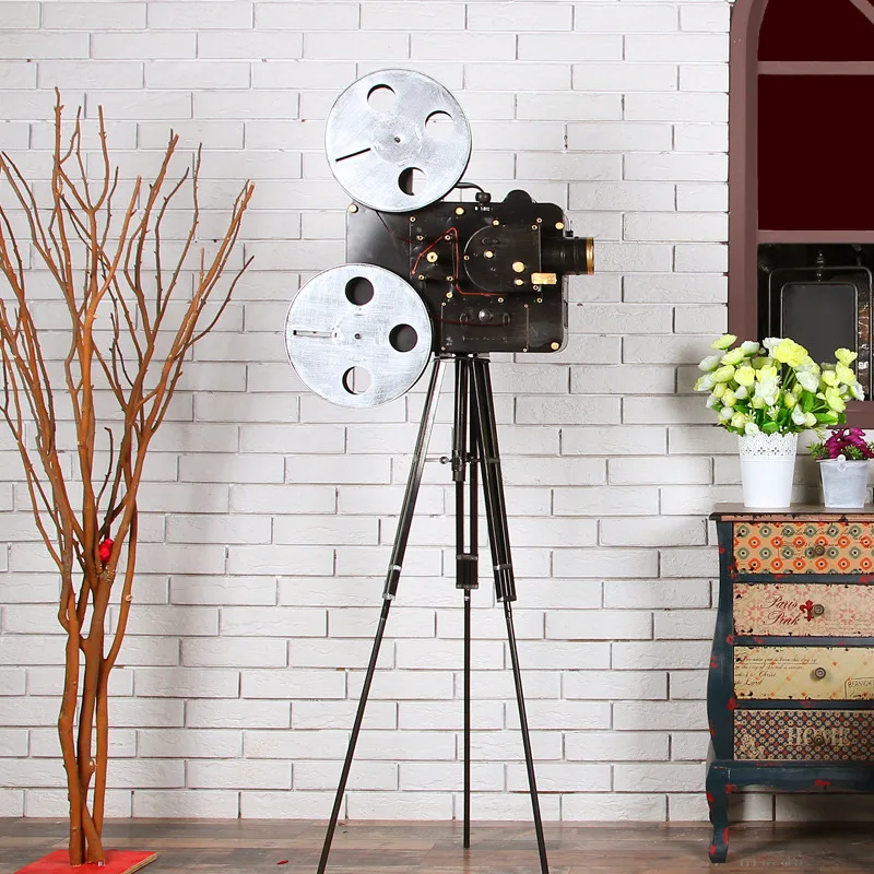 

3 Style Vintage Classic Handmade Reminiscent Iron Art Movie Projector Bioscope Model Craft Decoration Embellishment Furnishing
