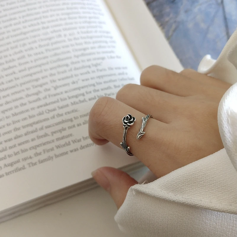 

LouLeur 925 sterling silver vintage Thorns rose flower rings silver fashion creative wild elegant female rings 925 jewelry gift