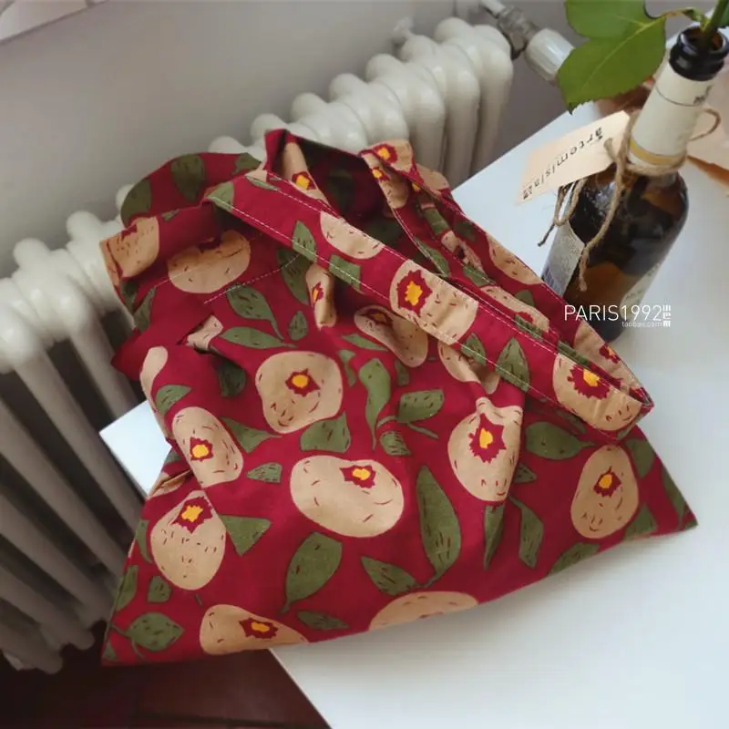 Оригинальная ручная Наплечная Сумка с мультяшным рисунком груши Освежающая простая сумка для покупок женская повседневная одежда сумка - Цвет: Red pear
