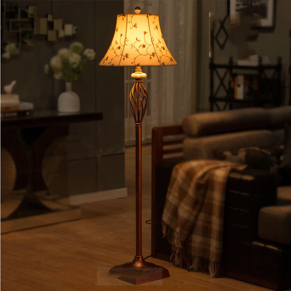 Настольный светильник Bradbury Floor Lamp