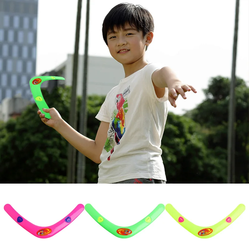 

1pc Triangle V Shaped Boomerang Throw and Catch Flying Disc Kids Plastic Toy Throw Catch Outdoor Game