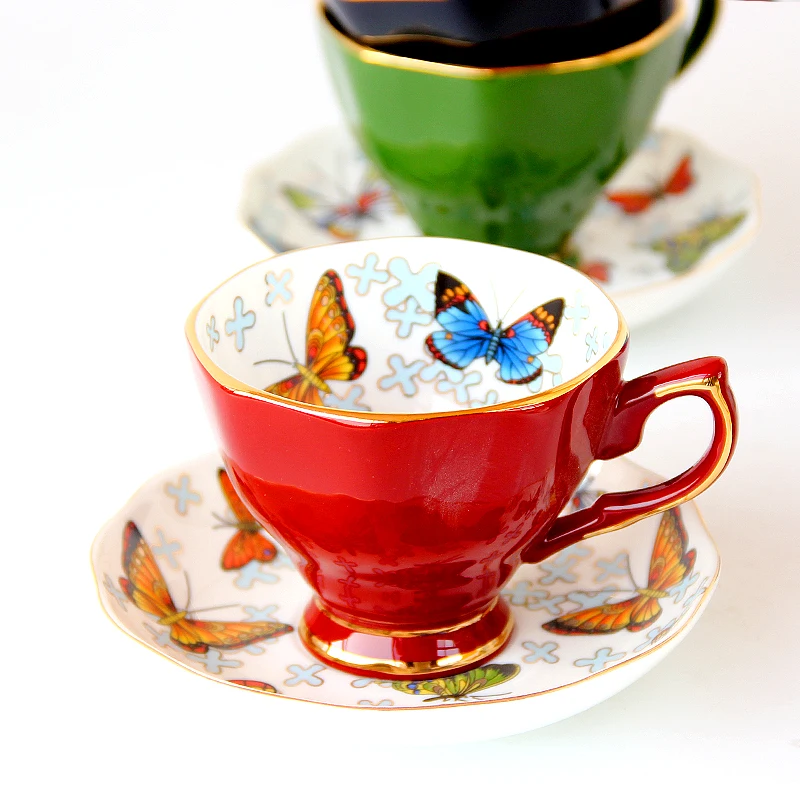 Европейский стиль кофейная чашка набор послеобеденный чай чашка и блюдце набор черный чай костяного фарфора чашки с бабочками