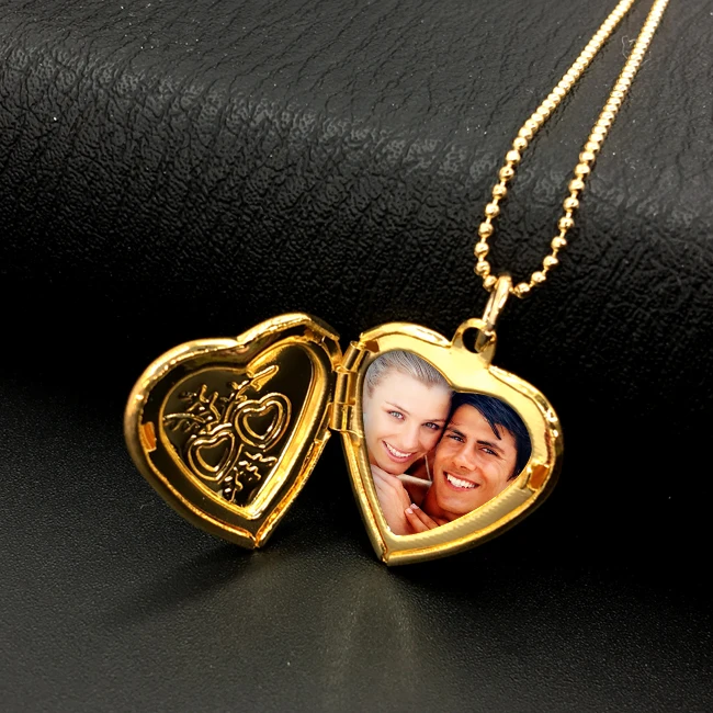 locket 5.jpg