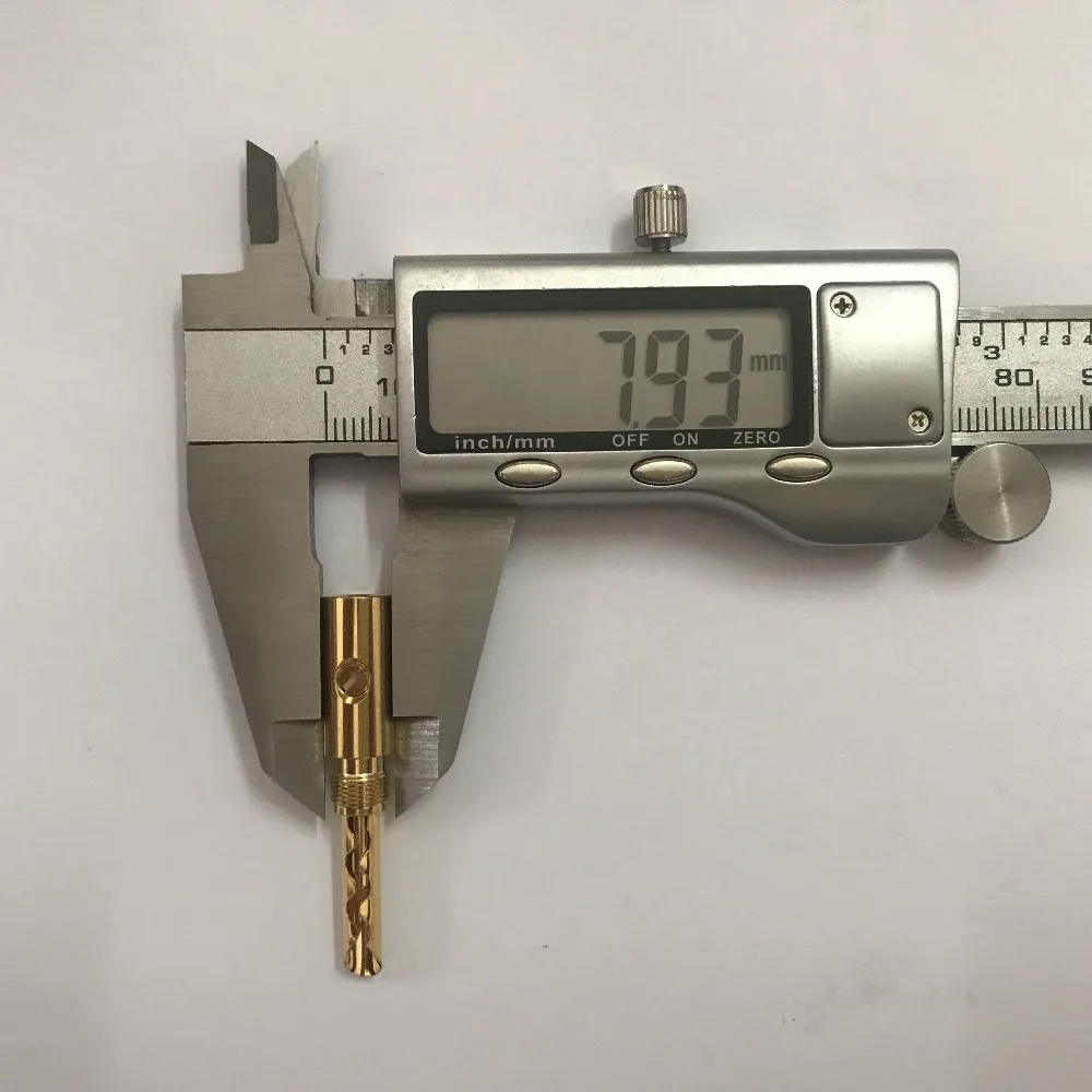 Cheap Plugues e conectores