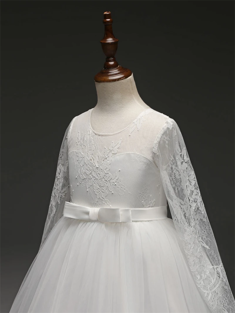 5733136768_1933995610