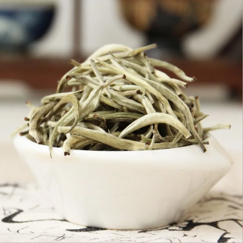 

2018 Baihao Yingzhen White Tea Grade Baihaoyinzhen Silver Needle Tea For Weight Loose Chinese Natural Organic food