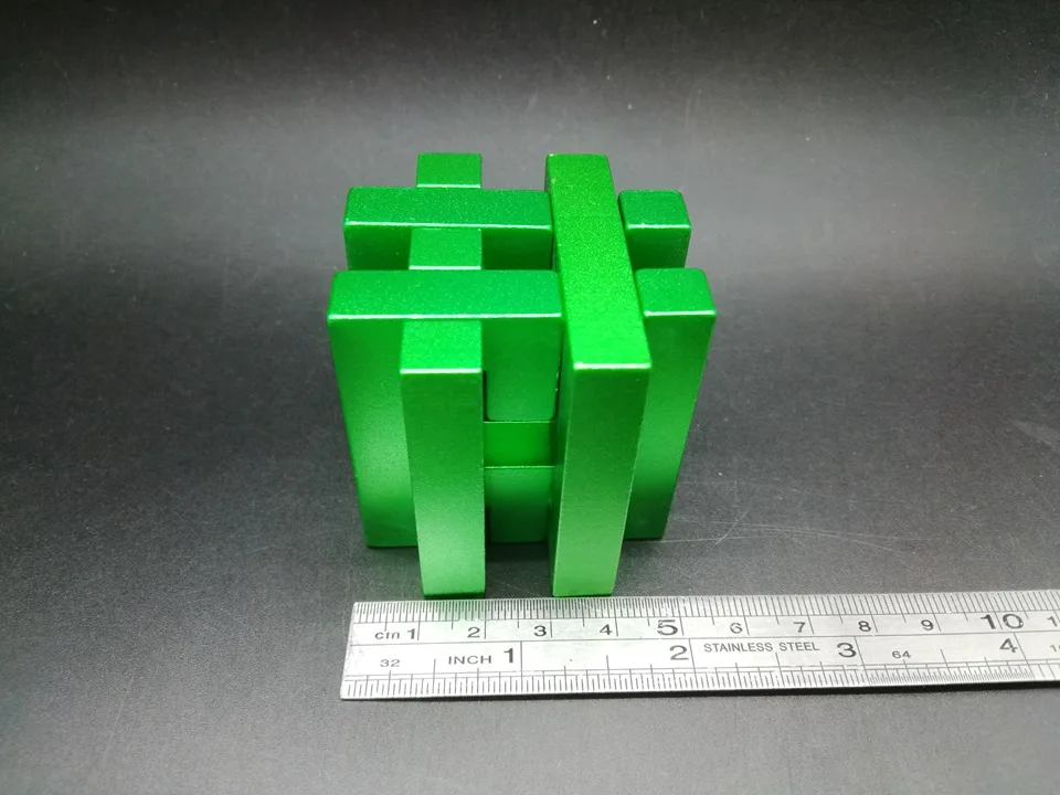 H352 (8)