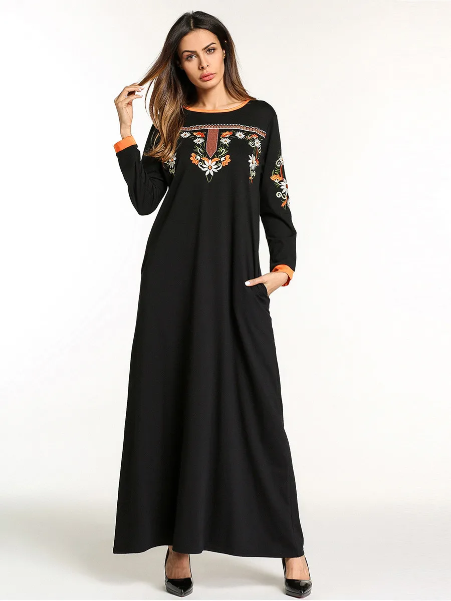 

New Middle East Women's Wear Muslim Maxi Dress O-neck Embroidery Long Robes Ramadan Kimono Arab Abaya Islamic Prayer Clothing