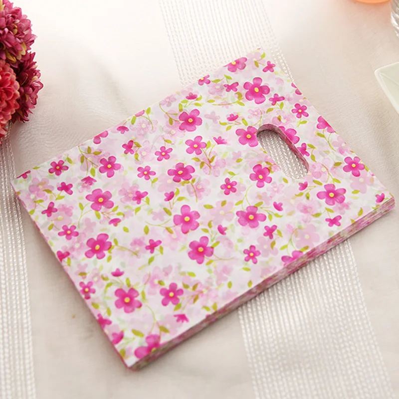 100 Mini Small Pink Heart Print Carrier Bags 15 x 20cm plastic bags Wholesale