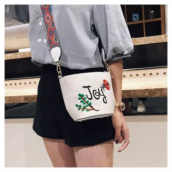 

2019 fashion new trend models cactus straw bucket bag women's wide shoulder strap embroidered grass bag