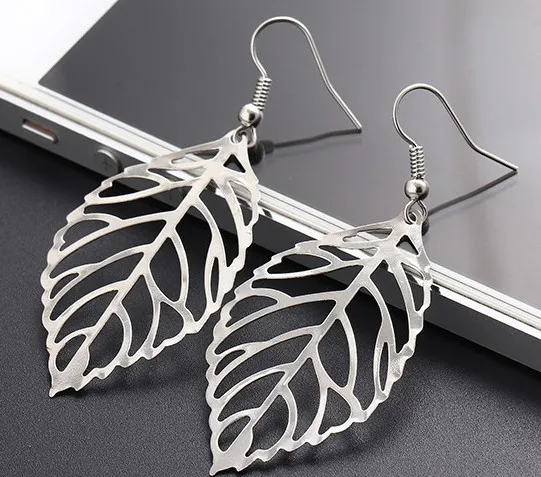

Lusion Jewelry wholesale for women 2015 new design fashion earring Alloy leaves stud earrings Two color gold and silver E73
