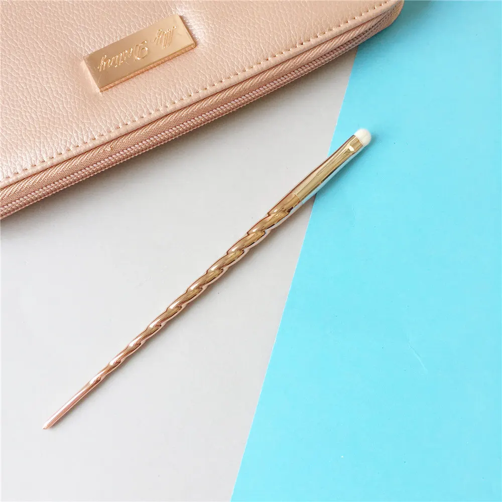 Escova com Bolsa de Couro Sintético de Alta o Meu Destino em Espiral-forma Unicórnio Conjunto Escova Qualidade Beleza Liquidificador Maquiagem Ferramenta 9-peças Kit 26 Cheap Aplicador de sombra