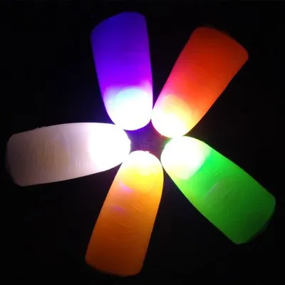 

1 Pair Creative Magic Red Light Up Thumb Tips with LED Red Magic Thumb Tip Light Illusion Soft Standard Size 2 Pcs Props Gifts E