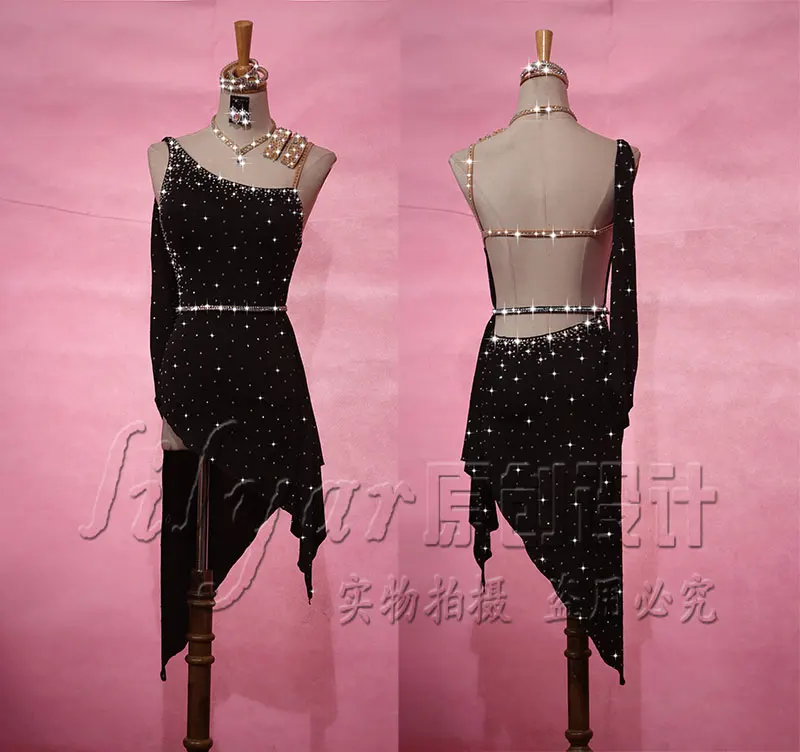 

Black Rhinestones Latin Dance Dresses Women 2019 New Ladies Chacha Rumba Tango Dancewear Professional Competition Latin Dress