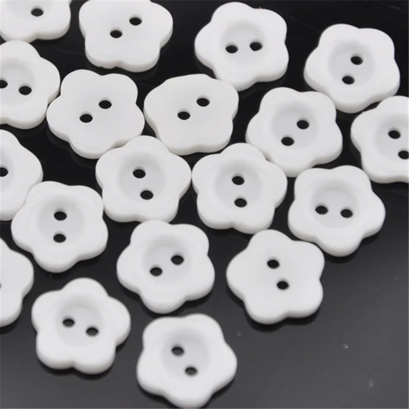 

10/50/100pcs 11mm Cute Flower 2Holes Plastic Buttons Kid's Sewing Crafts Mix PT44