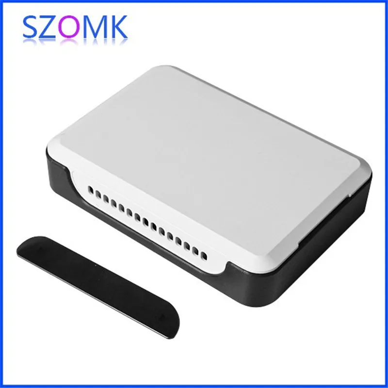 

one piece szomk plastic net work Custom Process Service Plastic Network Enclosure Junction Box Connector 140*98*30mm
