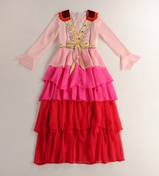 

New dress United States and the V collar collar gradually graded pleated in the middle of a long burst