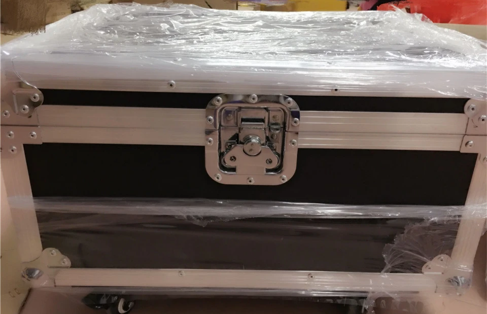 8 pz LED Par Luce 18x12 W + flightcase RGBW 4IN1 LED di Lusso DMX Led plano Par Luci dj 8 pz LED Par Luce 18x12 W + flightcase RGBW 4IN1 LED di Lusso DMX Led plano Par Luci dj