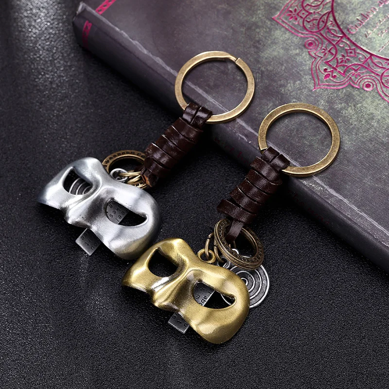 

Charm On a Bag Mask Pendant Leather Keychain Men's Motorcycle Car Keys Ring Chain Cover Holder Women Handbag Purse Accessories