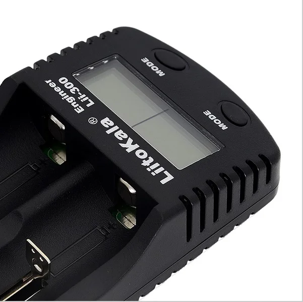 LiitoKala Lii-300 Digital 18650 battery Charger LCD Display Battery capacity test 18650 carregador bateria charger Free shipping