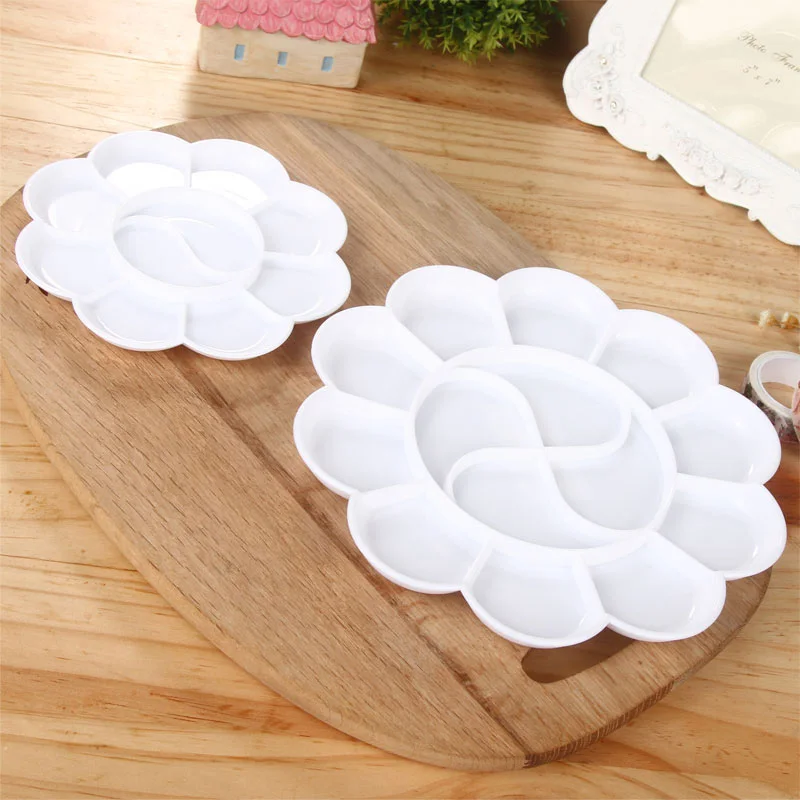 

10 Grids White Large Plum Shape Art Alternatives Paint Tray Artist Oil Watercolor Plastic Palette Art Supplies
