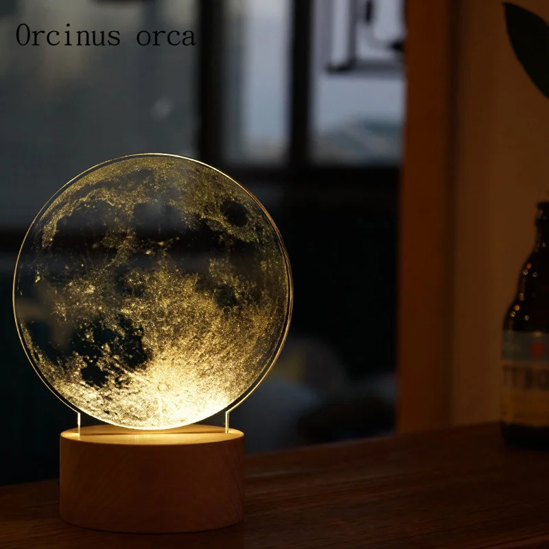 moon table lamp