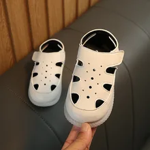 ULKNN babys сандалии летние новые маленькие детские Baotou пляжная обувь для мальчиков с мягкой подошвой для малышей детская белая обувь