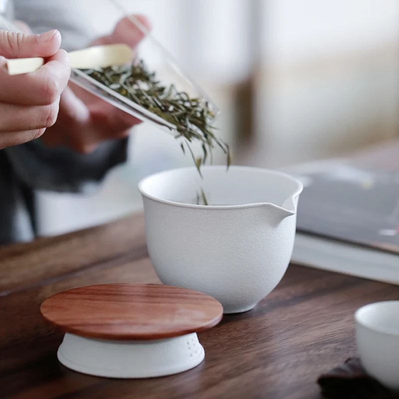 TANGPIN Японский керамический заварочный чайник с 2 чашками gaiwan чайные наборы портативный чайный набор для Путешествия Посуда для напитков