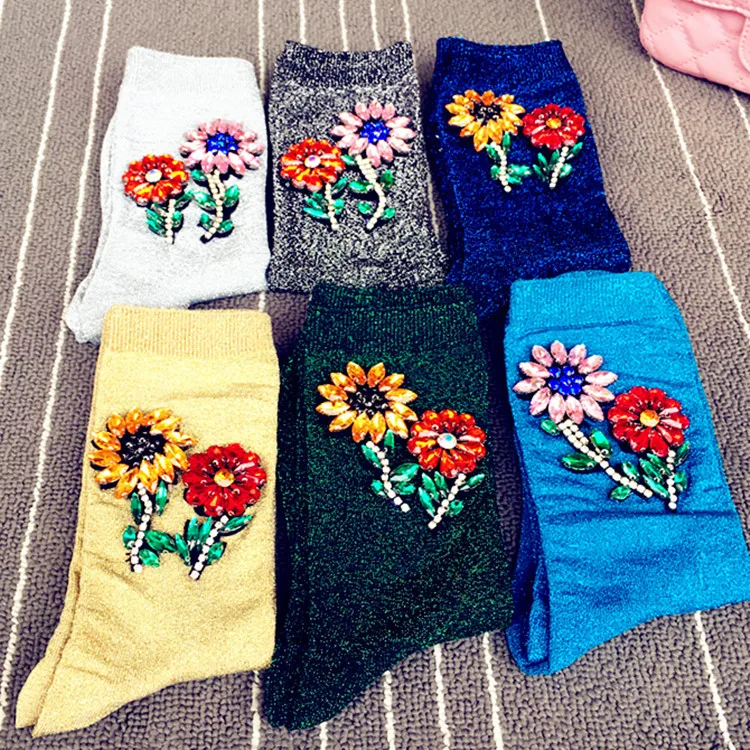 

2019 Fashion Cool Winter Candy Color Handmade Rhinestones Flowers Women Socks Christmas Warm Knit Autumn Harajuku Socks Women