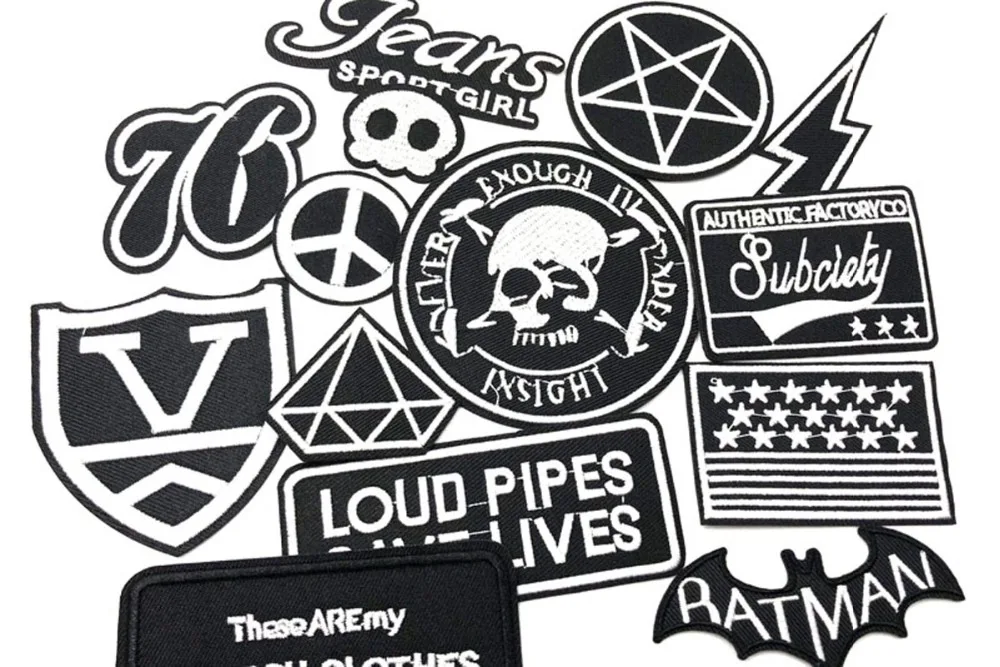 

New arrival 1 pcs Black and white space series Embroidered patches iron on fashion badge Motif Applique embroidery accessory