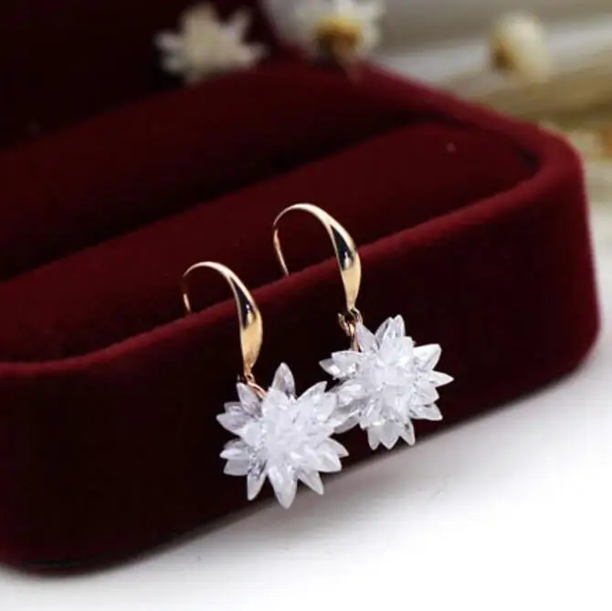 

AAA Quality Fashion Premium Pure Crystal Flower Pendant Hook Drop Earrings Jewelry For Women