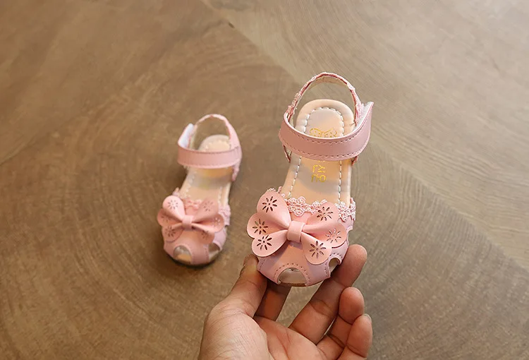 Летняя Детская Сандалии для девочек для Обувь для девочек Обувь для младенцев детская модная мягкая подошва кружевные сандалии принцессы