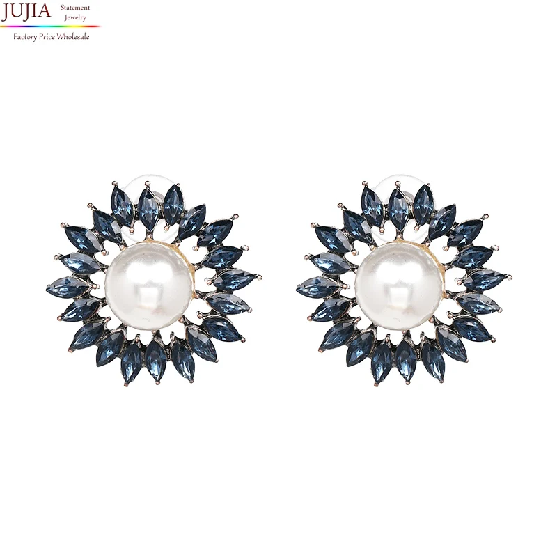 

JUJIA New fashion jewelry hot sale women crystal flower faux pearl vintage statement stud Earrings