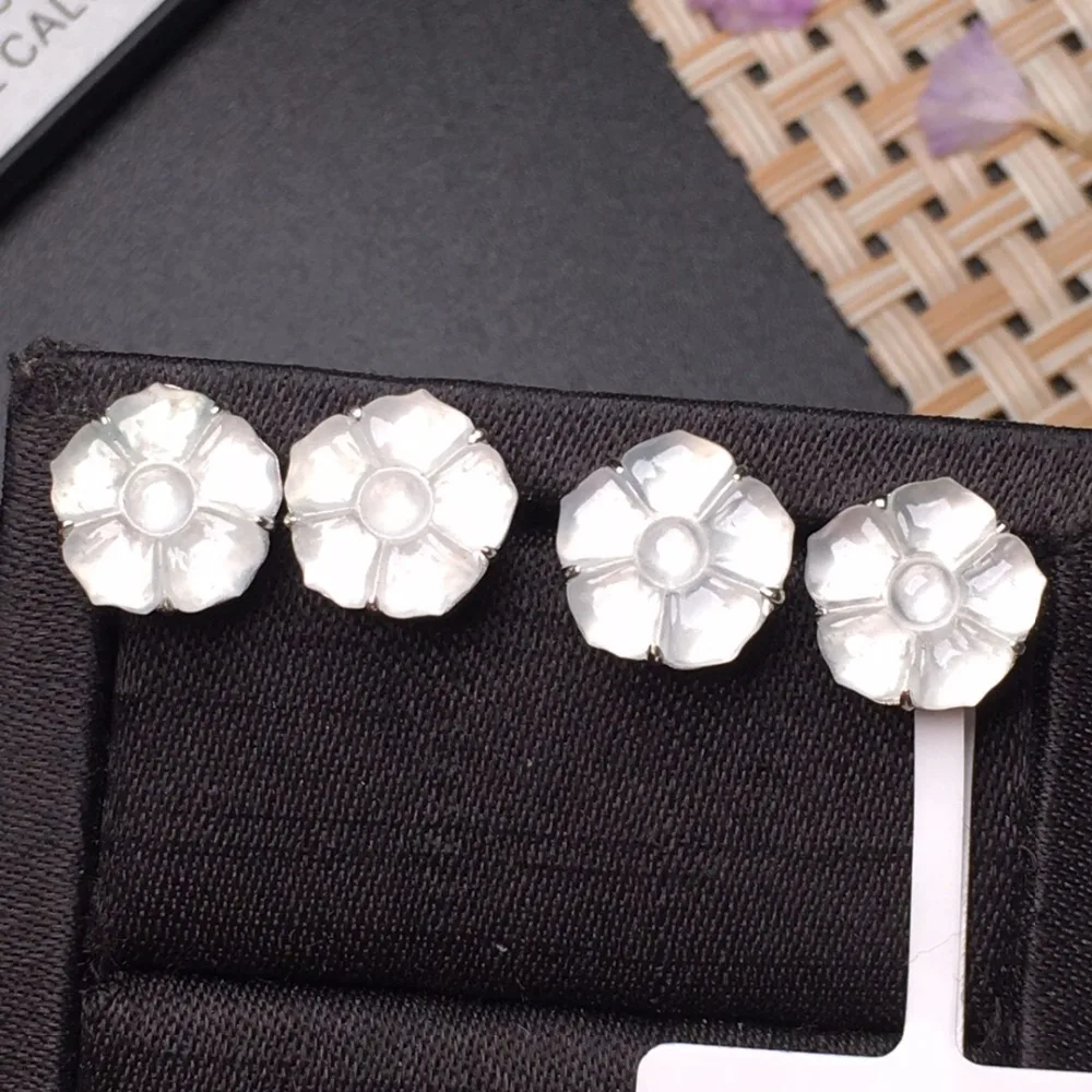 

423 Fine Jewelry Real 18K White Gold AU750 100% Natural White Jade Amulet Gemstone Myanmer Origin Stud Earrings for Women
