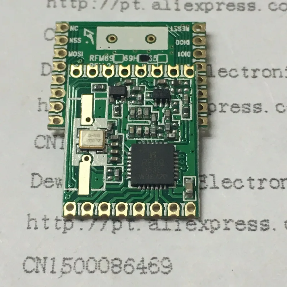 

1PCS/LOT RFM69HW 20dBm RF transceiver MODULE 433MHZ 868MHZ 915MHZ can be selected RFM69 RFM69H