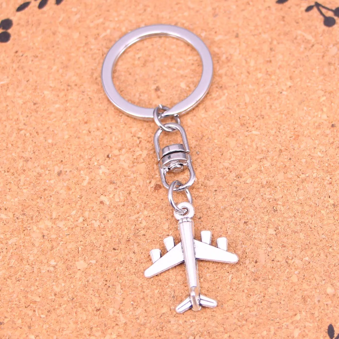 20Pcs airplane plane Keychain Novelty Gadget Trinket Souvenir Christmas