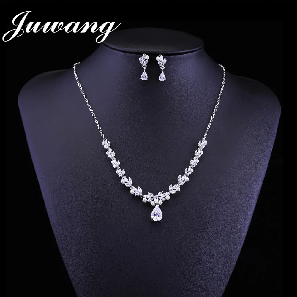

JUWANG 2018 NEW Imitation Pearls Jewelry Set for Women AAA Cubic Zirconia Flower Butterfly Wedding Necklace Drop Earrings Gift
