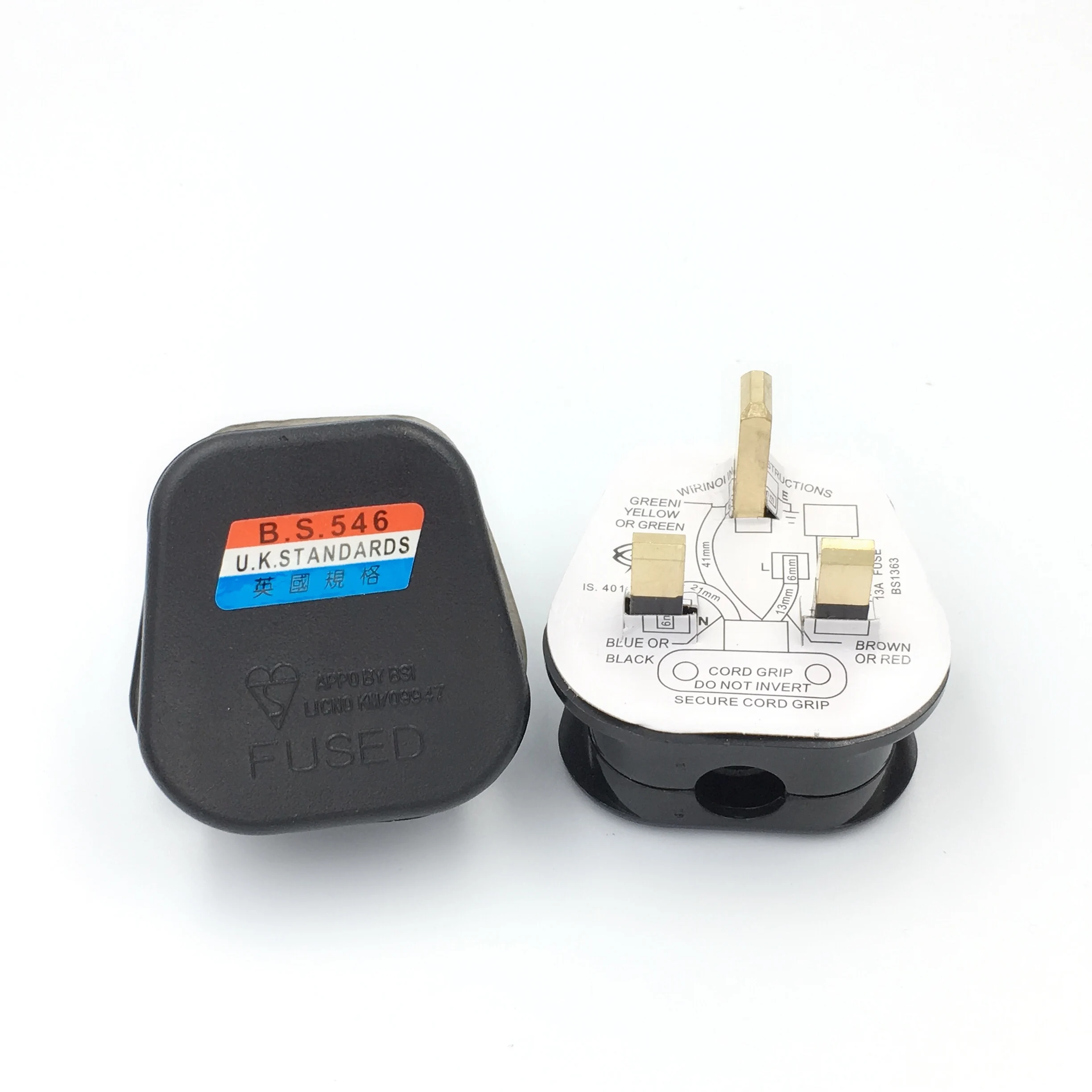 High Quality Black/White 3 Pin UK Mains Top Plug 13A Appliance Power Socket Fuse Adapter Household,1 pcs