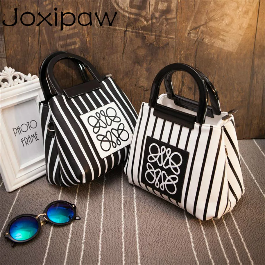 

2020 New Women's Black And White Stripe Bag Color Block Print Flap Handbag Brief Messenger Bag Joxipaw