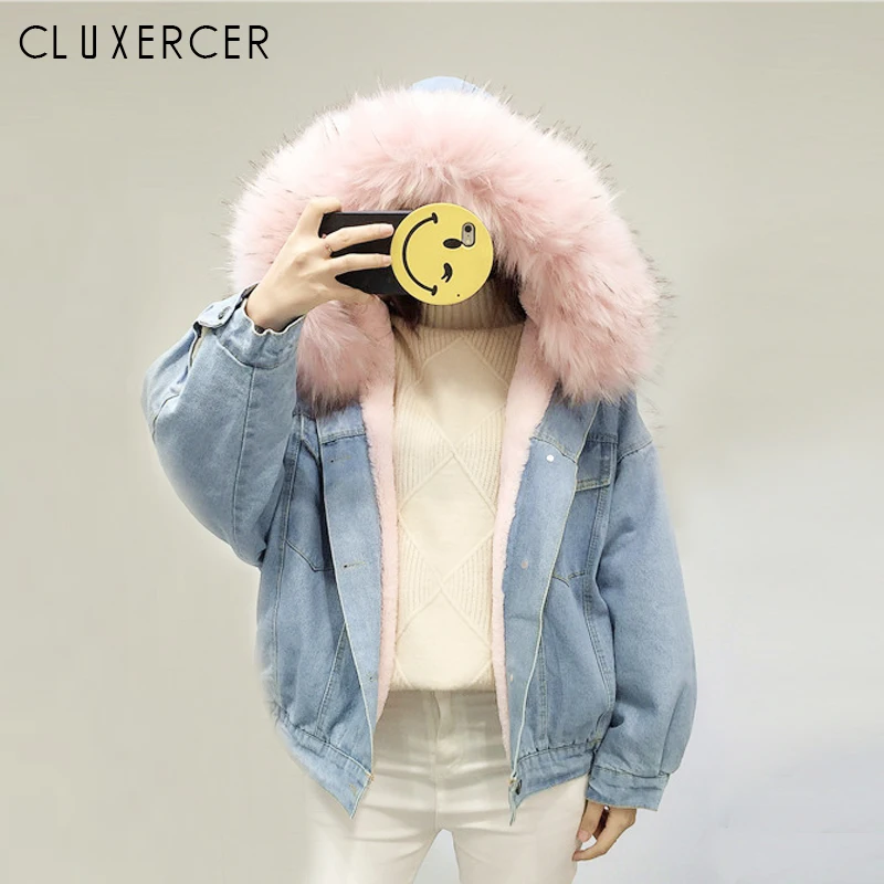 

Korean Women Short Jean Jackets 2019 New Fashion Harajuku Winter Thick Denim Jacket Faux Fur Collar Hooded Warm Velvet Jacket