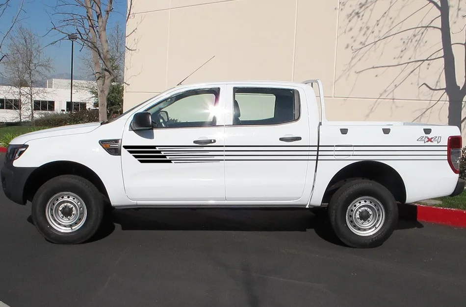 2013-global-market-ford-ranger-side-view