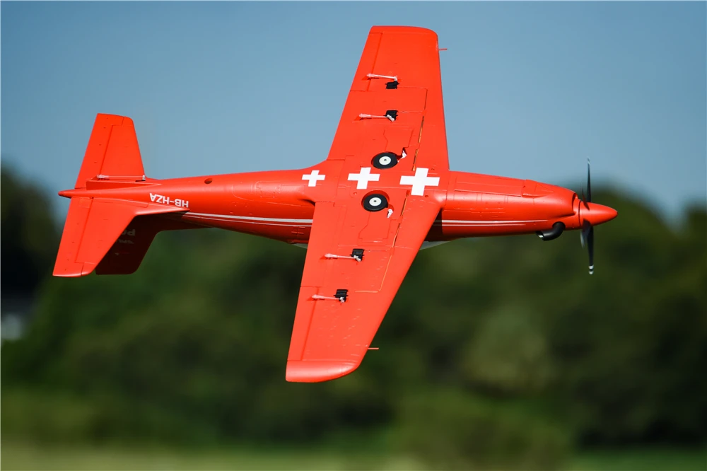 FMS 1100MM 1.1M PC-21 PC21 Pilatus RC Airplane European Trainer PNP with Retracts 6CH 4S EPO Scale Model Plane Aircraft Avion FMS 1100MM 1.1M PC-21 PC21 Pilatus RC Airplane European Trainer PNP with Retracts 6CH 4S EPO Scale Model Plane Aircraft Avion